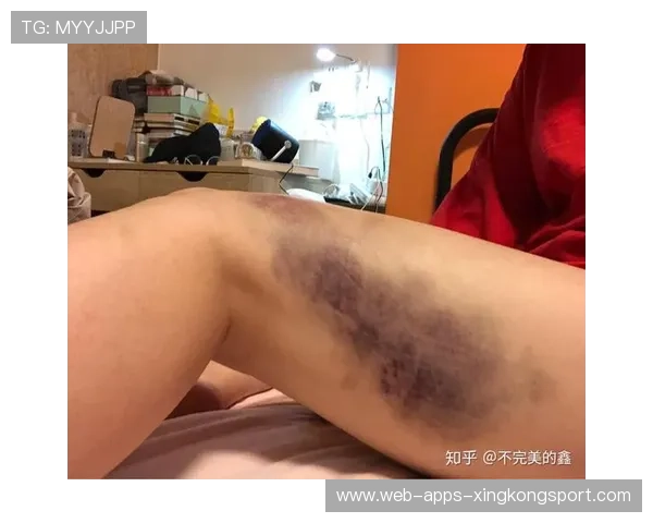 UFC高扫踢：秒杀对手的终极瞬间